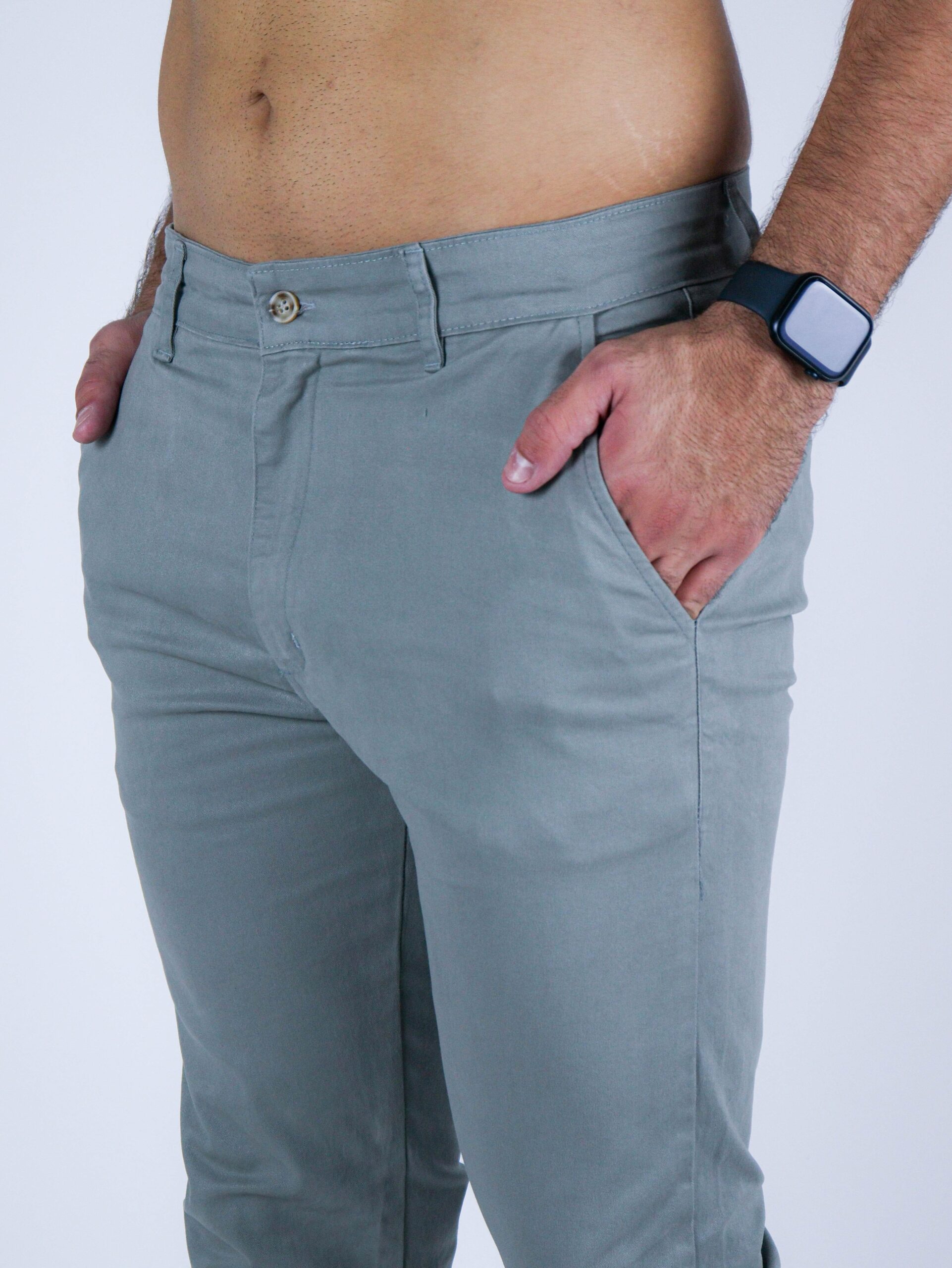 CALÇA SARJA SLIM CINZA